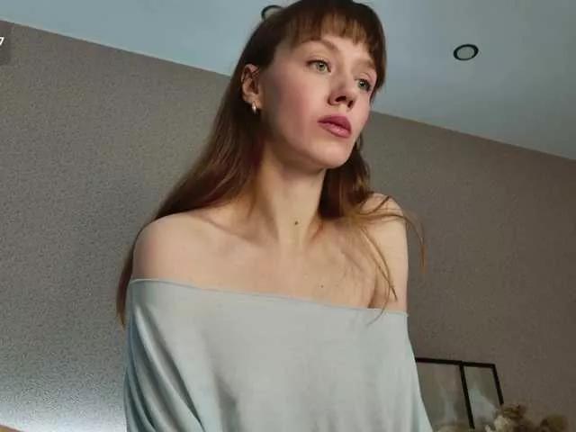 SalutChristine on BongaCams 