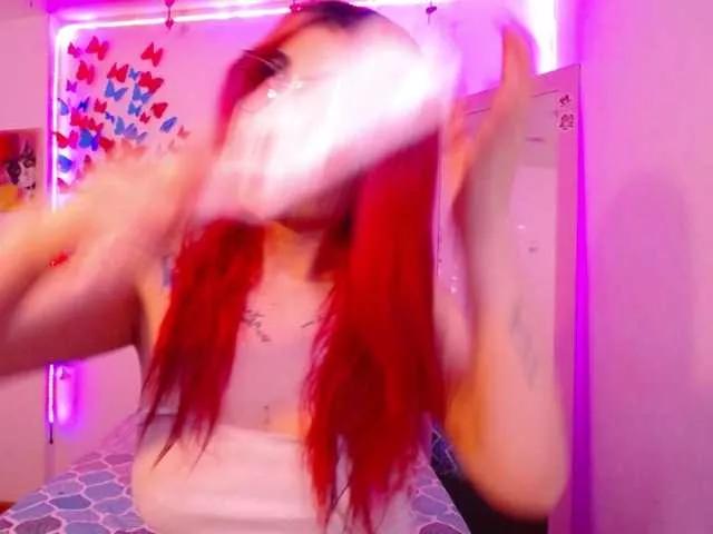 Sammyviolet on BongaCams 