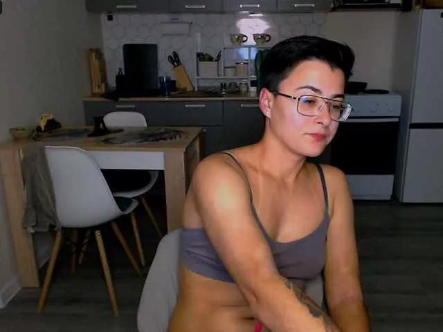 Freechat Sashanotfound on BongaCams