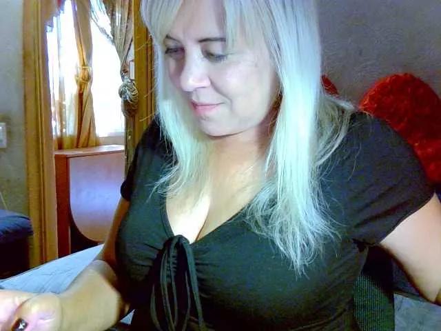 Savan35na on BongaCams