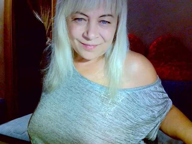 Savan35na on BongaCams