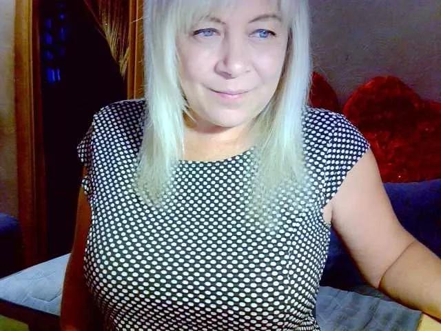 Savan35na on BongaCams