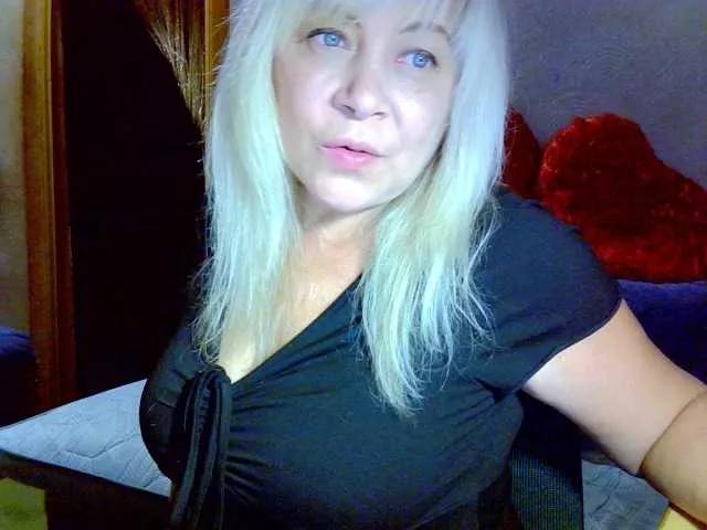 Savan35na on BongaCams