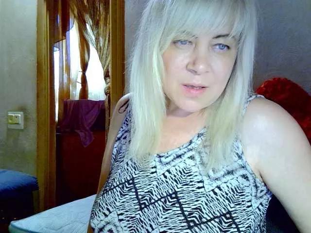 Savan35na on BongaCams