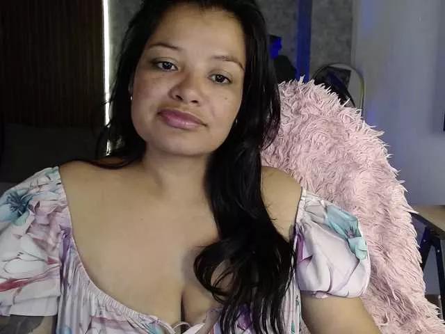 Offline Scarletth-Moon on BongaCams