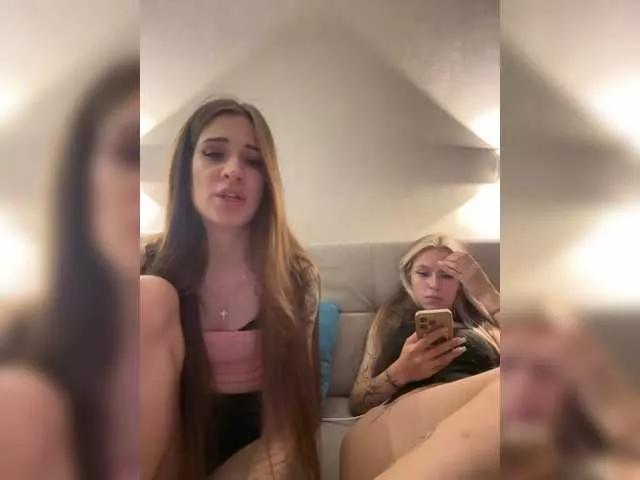 serotoninnn1 on BongaCams