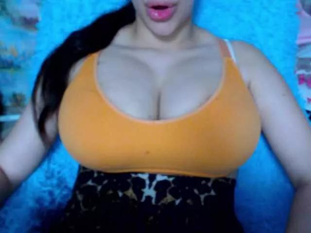 SeuHot on BongaCams 