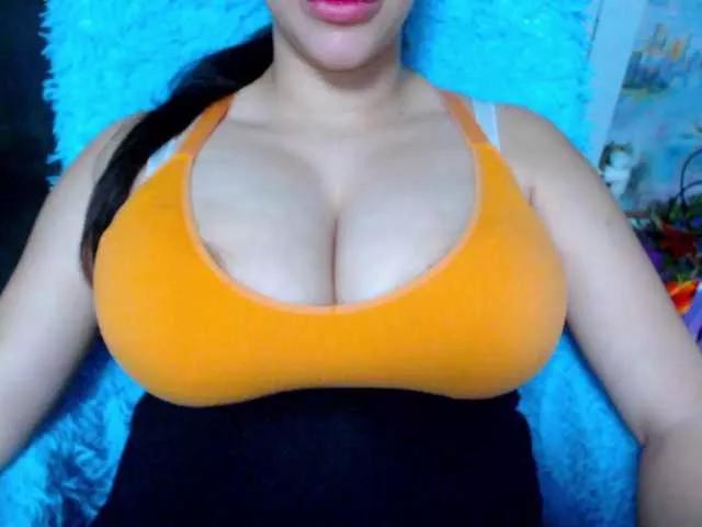 SeuHot on BongaCams 