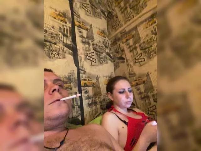 Offline Sexipara2096 on BongaCams