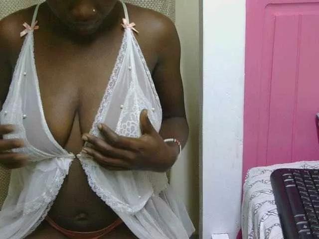 Offline SexxyBarbie on BongaCams