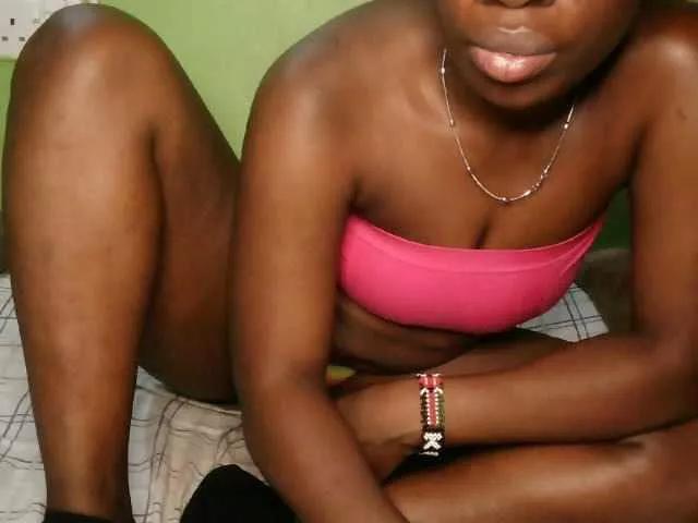 Sexy-divah from BongaCams