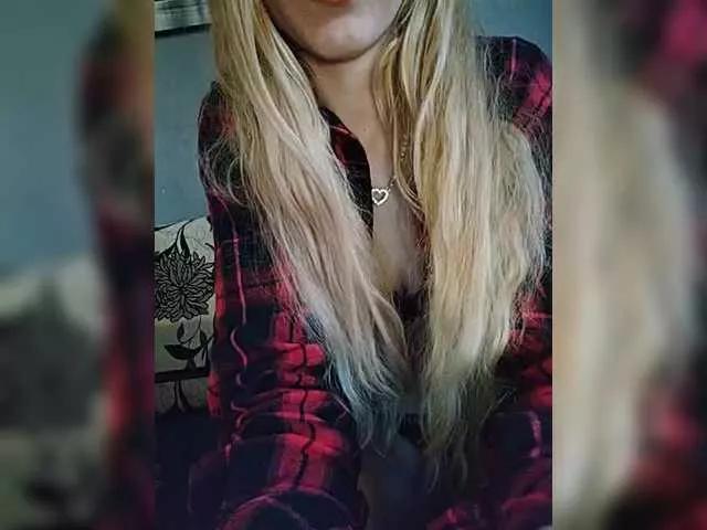 SexyBlondVlk on BongaCams