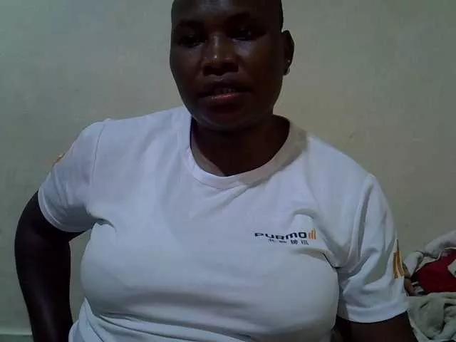 Sexybooty1 on BongaCams