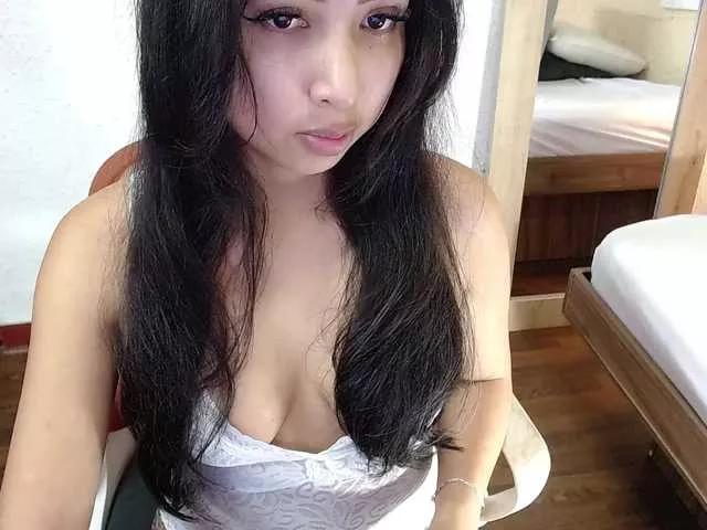 sexyhellen69 on BongaCams 