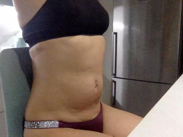 Offline Sexypopka on BongaCams