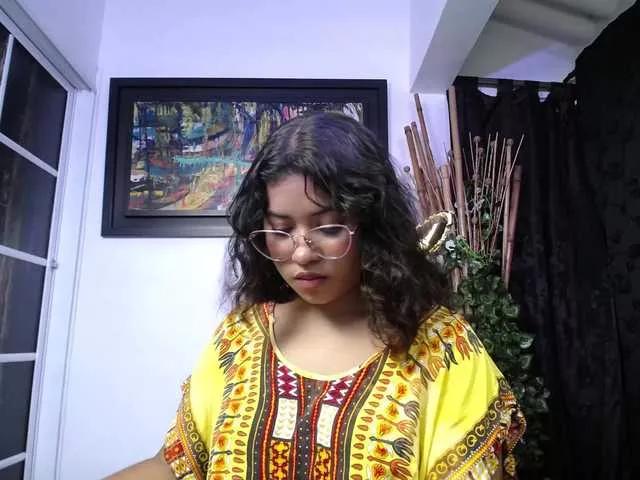 Offline shailayojana on BongaCams