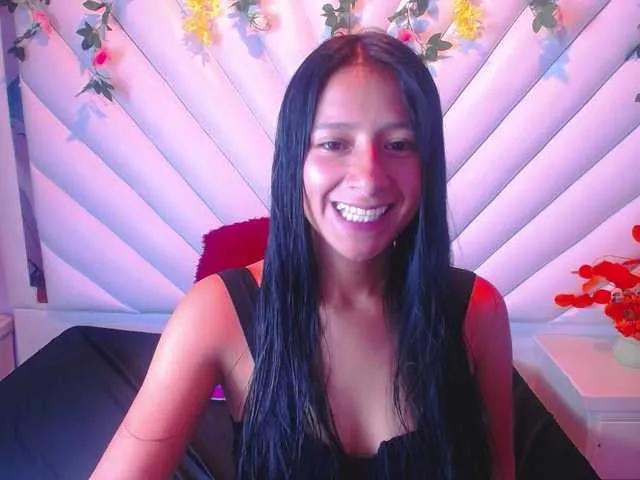 Offline SharlotRodriguez on BongaCams