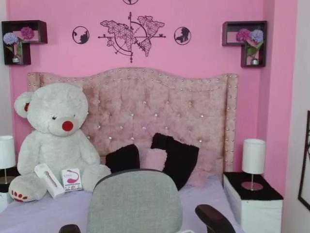 Freechat sia-cavad on BongaCams