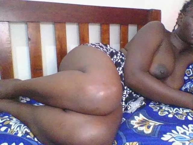 Offline Silentqueen93 on BongaCams