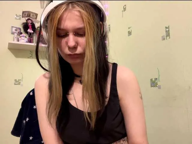 SIMONA-CHARON on BongaCams