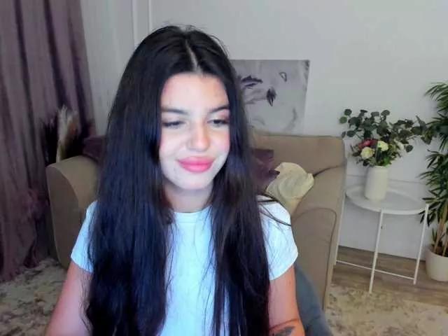 Offline SnowingWinter on BongaCams