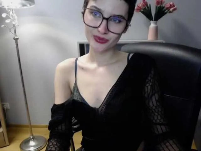 soft-sarah on BongaCams