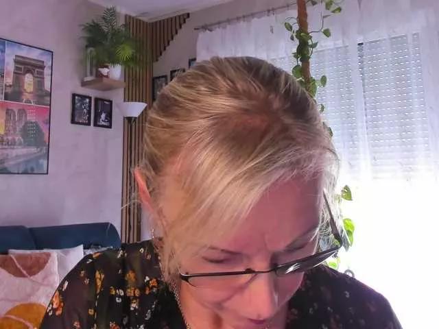 Offline SoftVANESSA on BongaCams