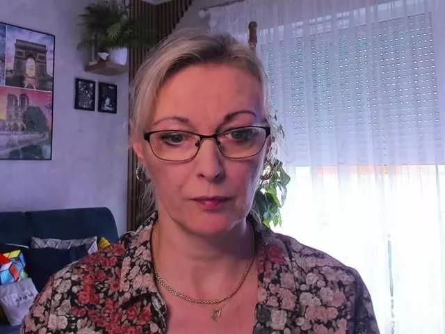 Offline SoftVANESSA on BongaCams