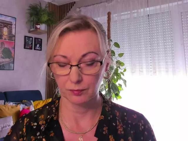 Offline SoftVANESSA on BongaCams