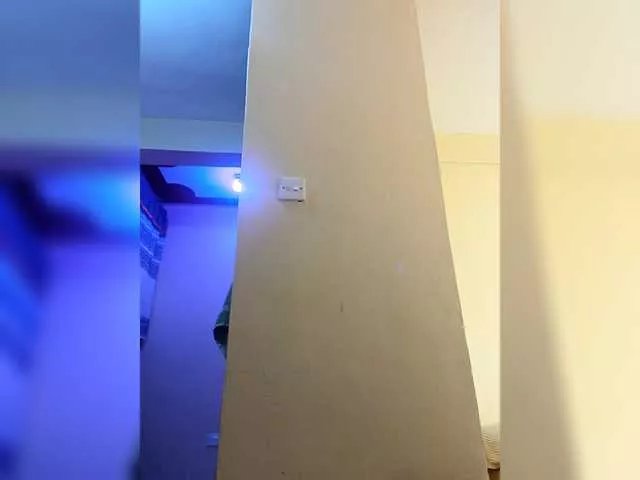 Offline SoniaBella on BongaCams