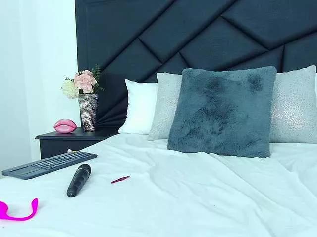 Offline SophieCarther on BongaCams