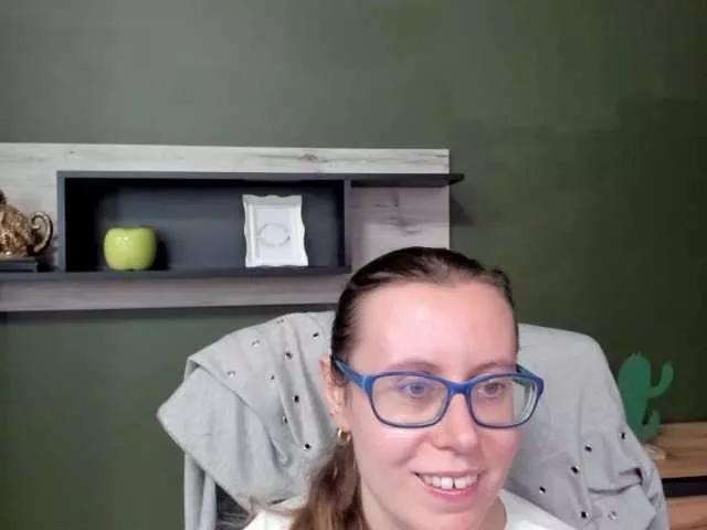 sparkleLizzy on BongaCams 