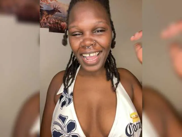 Offline spicey on BongaCams