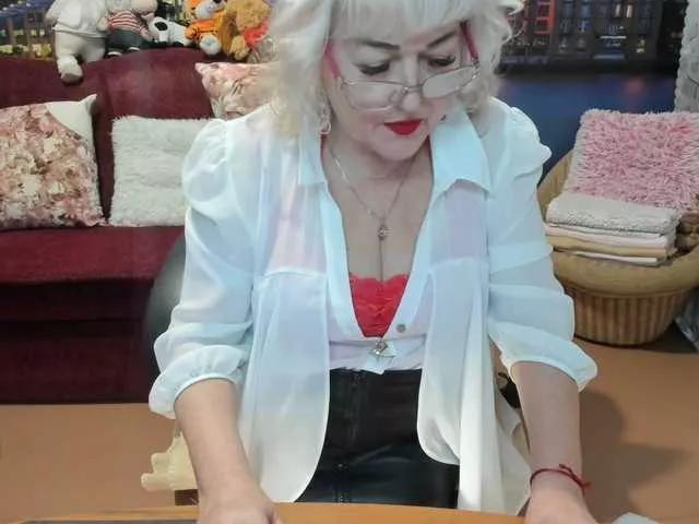 StarMarmelada from BongaCams