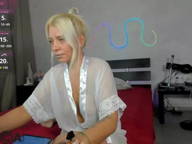Freechat Stasy-Traiin on BongaCams