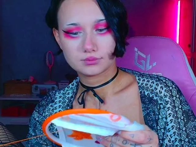 Freechat stawbarynut on BongaCams