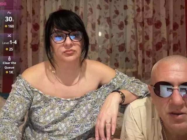 Freechat StellarTeam on BongaCams