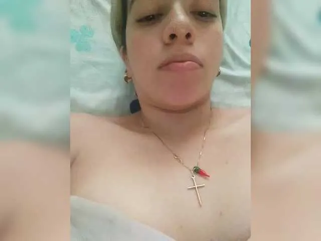 Offline SuRomero on BongaCams