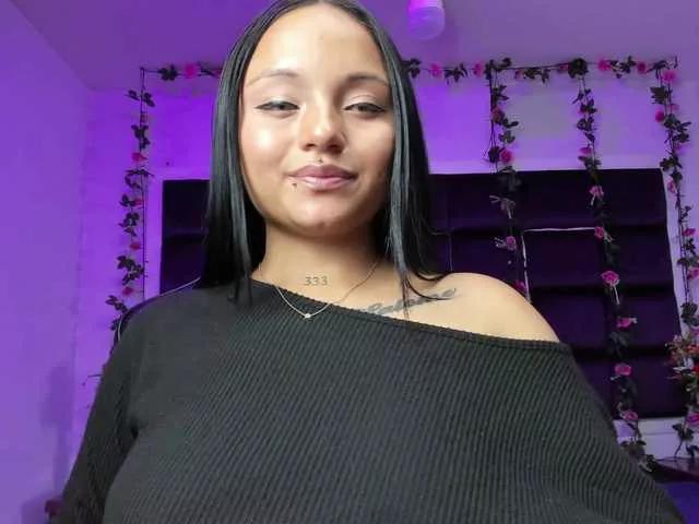 Offline sweelanna on BongaCams