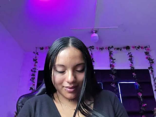 Offline sweelanna on BongaCams