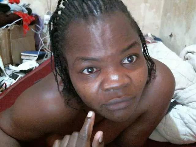 Sweet-Trizer on BongaCams 