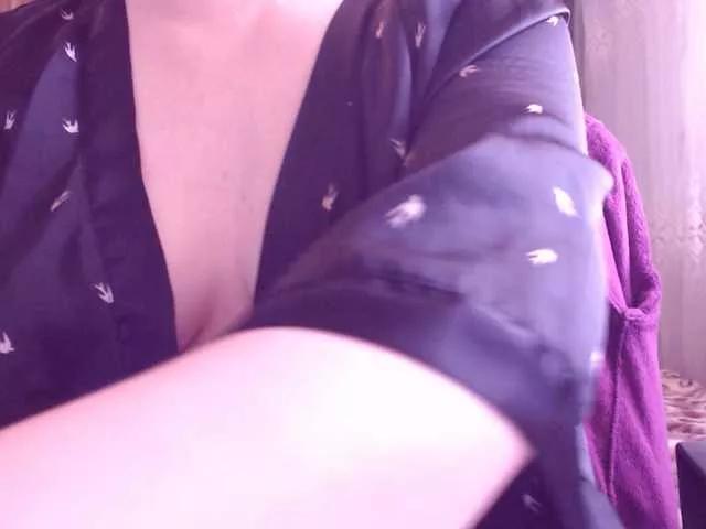 Offline sweetbrunete on BongaCams