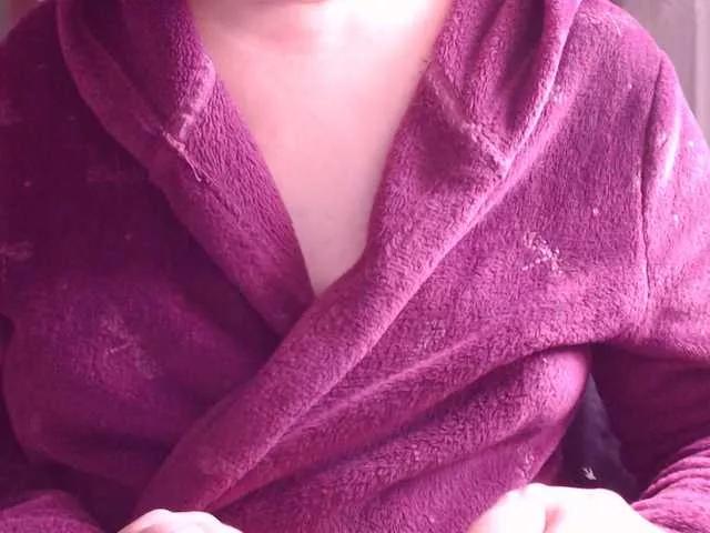 Offline sweetbrunete on BongaCams