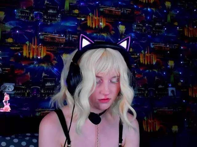 sweeteRose on BongaCams