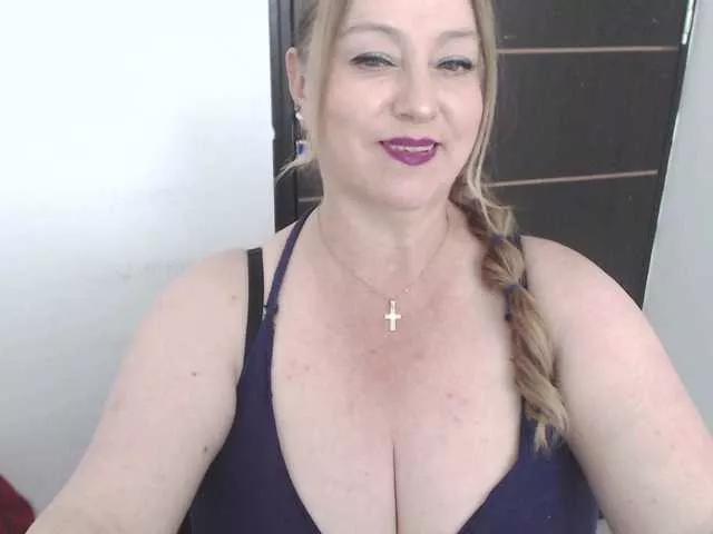 Offline sweetsalo on BongaCams
