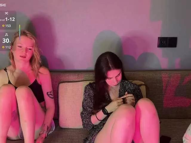 Sweety-couple on BongaCams