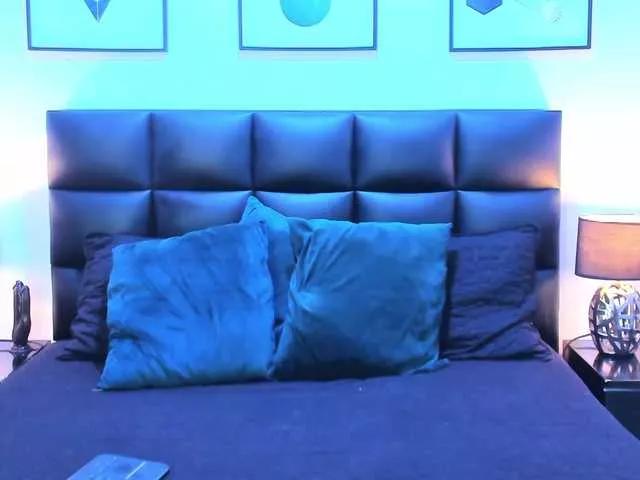TaraCarson on BongaCams 