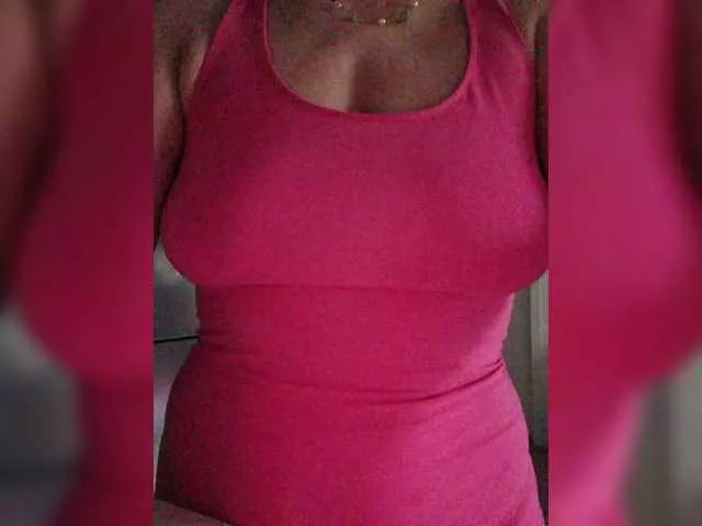 Tata42 on BongaCams 