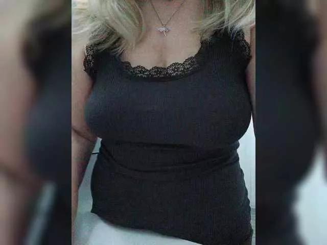 Tata42 on BongaCams 