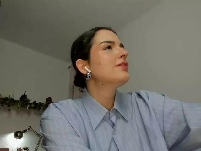 Masturbate to Tatiannaz, she wants to masturbate for you Tatiannaz from BongaCams